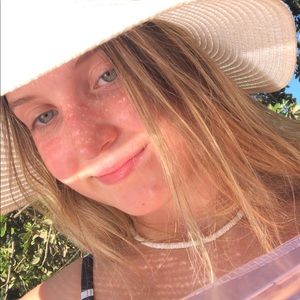 Meet your Posher, Mackenzie